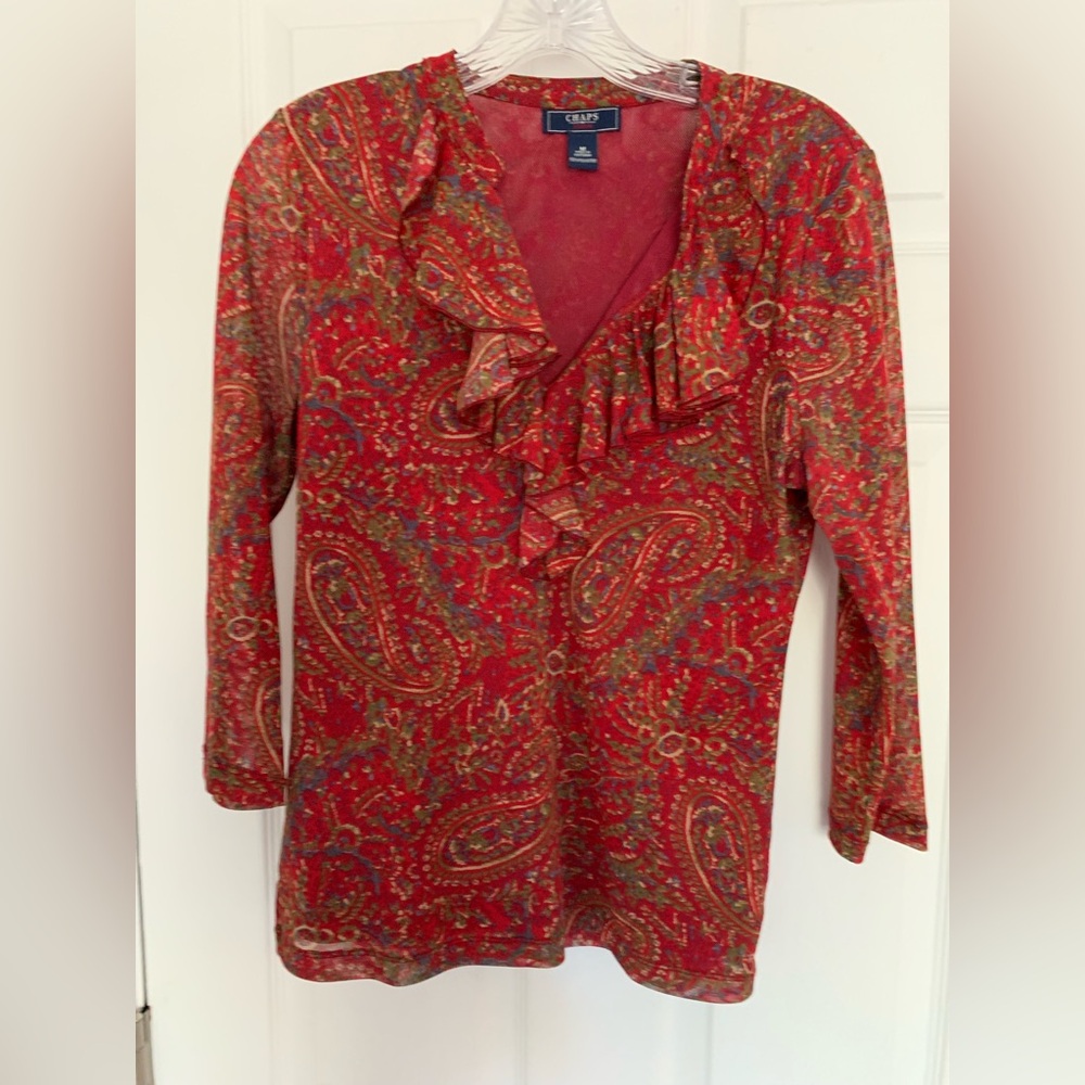 Chaps Red Floral V-neck Blouse with ruffled neckline. Looks great with denim.